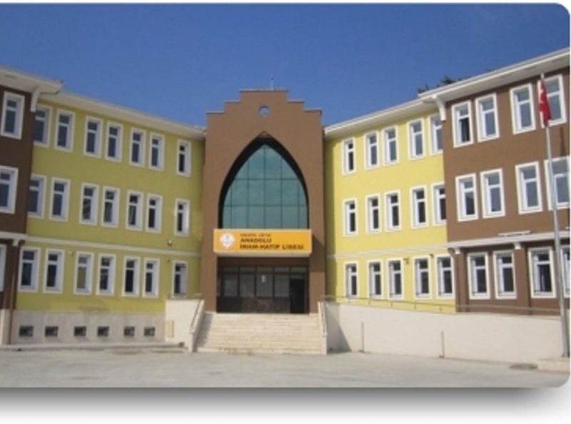 Koronavirüsü Yenen Okul Müdürü Plazma Bağışçısı Oldu